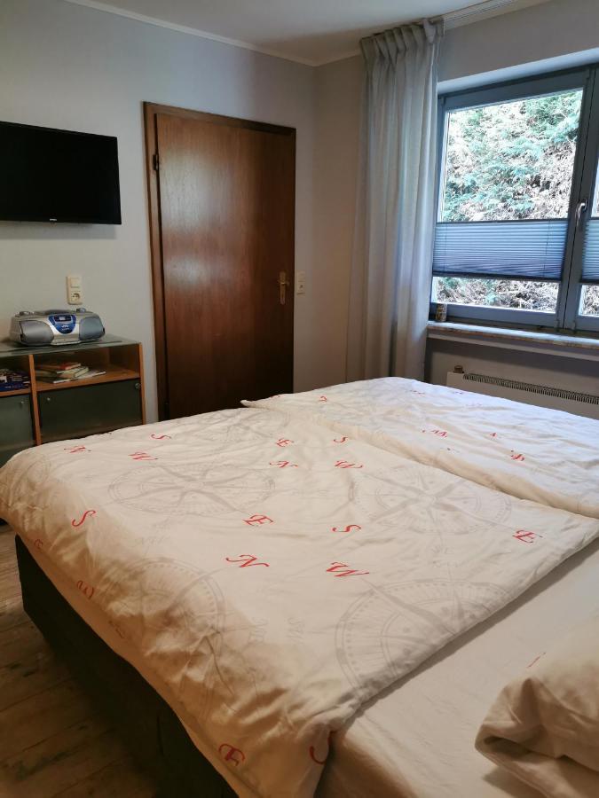 Ferienwohnung In Waldrandlage In Nationalpark Schleiden / Eifel المظهر الخارجي الصورة